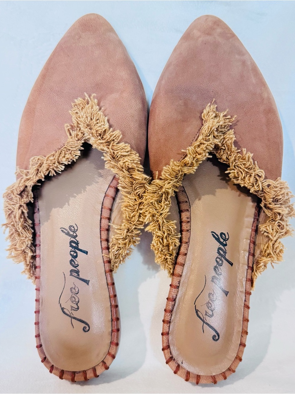 Free People Pointed Toe Mules Size 37 Beige Suede Fringe Slip On Boho Flats